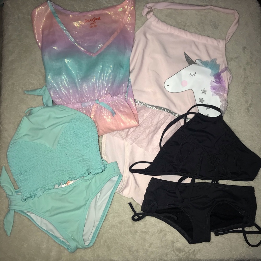 GIRLS SWIMSUIT BUNDLE
